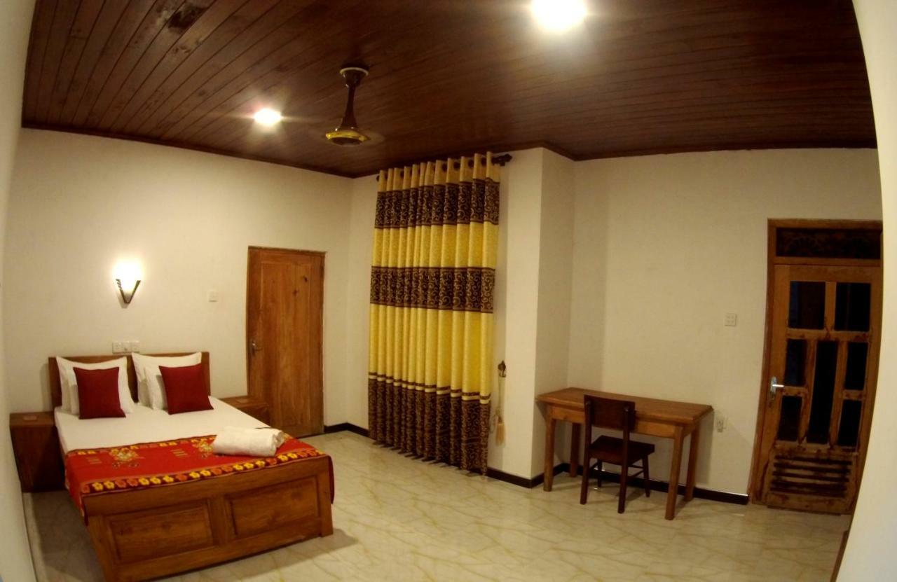 Ferienwohnung Bee Line Dikwella Exterior foto